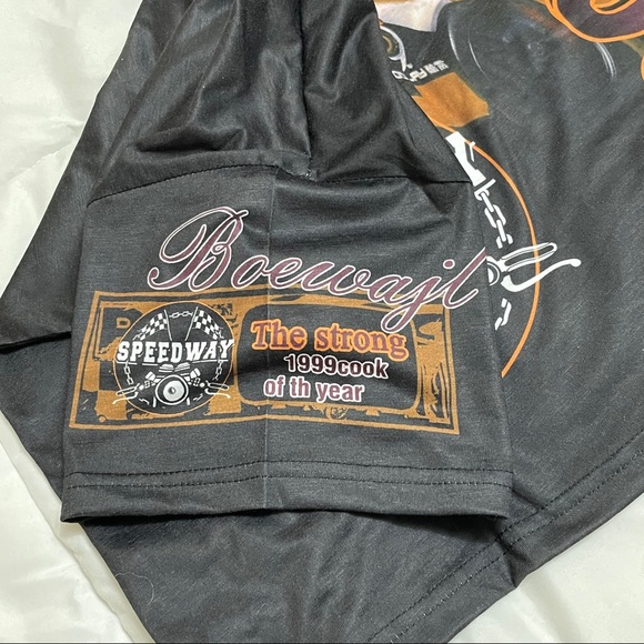 Shein short sleeve - Picture 3 of 3